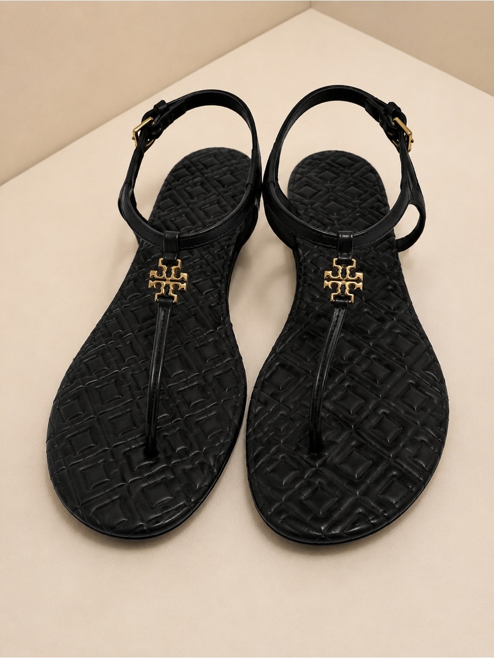 Tory Burch Leather T-Strap Sandals – Black – Size 7M